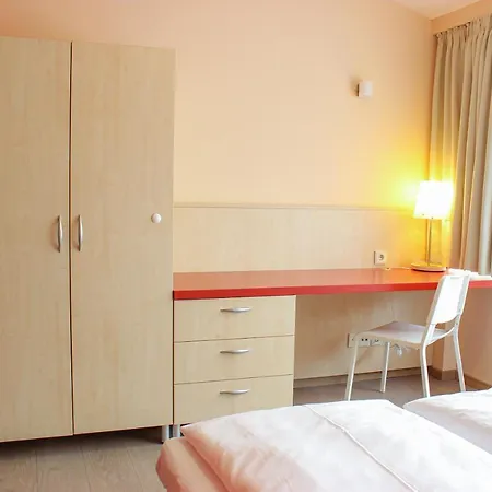 Prima Sonnenufer Am Ruppiner * Neuruppin