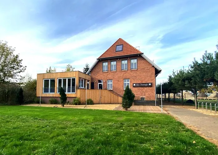 Prima Sonnenufer Am Ruppiner * نيوروبين